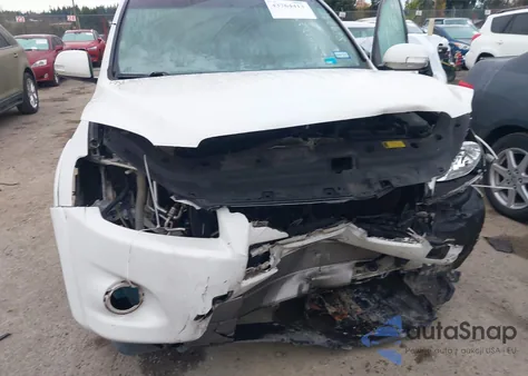 2010 Toyota Rav4 Limited z USA, uszkodzony, nr VIN 2T3YF4DV1AW027946